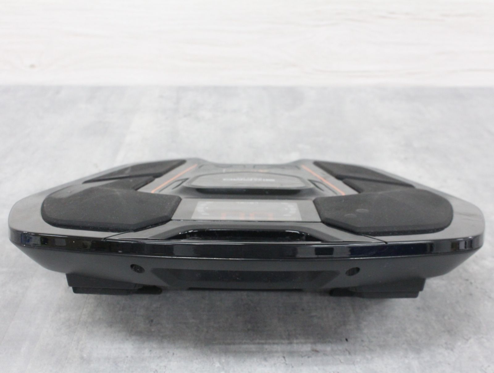 エクサパット ドラマ観ながらウエスト4.9cm減！ 新型「EMSエクサパッド10」3週間試用