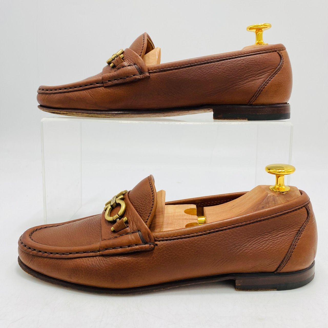 チ*エ様 新品サルヴァトーレフェラガモガンチーニ ビットローファースエードレザー Salvatore Ferragamo サルヴァトーレフェラガモ ビットローファー