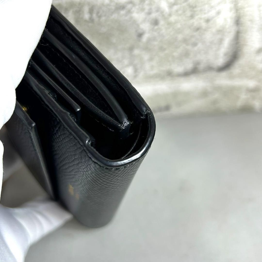 トリフォールド ウォレット