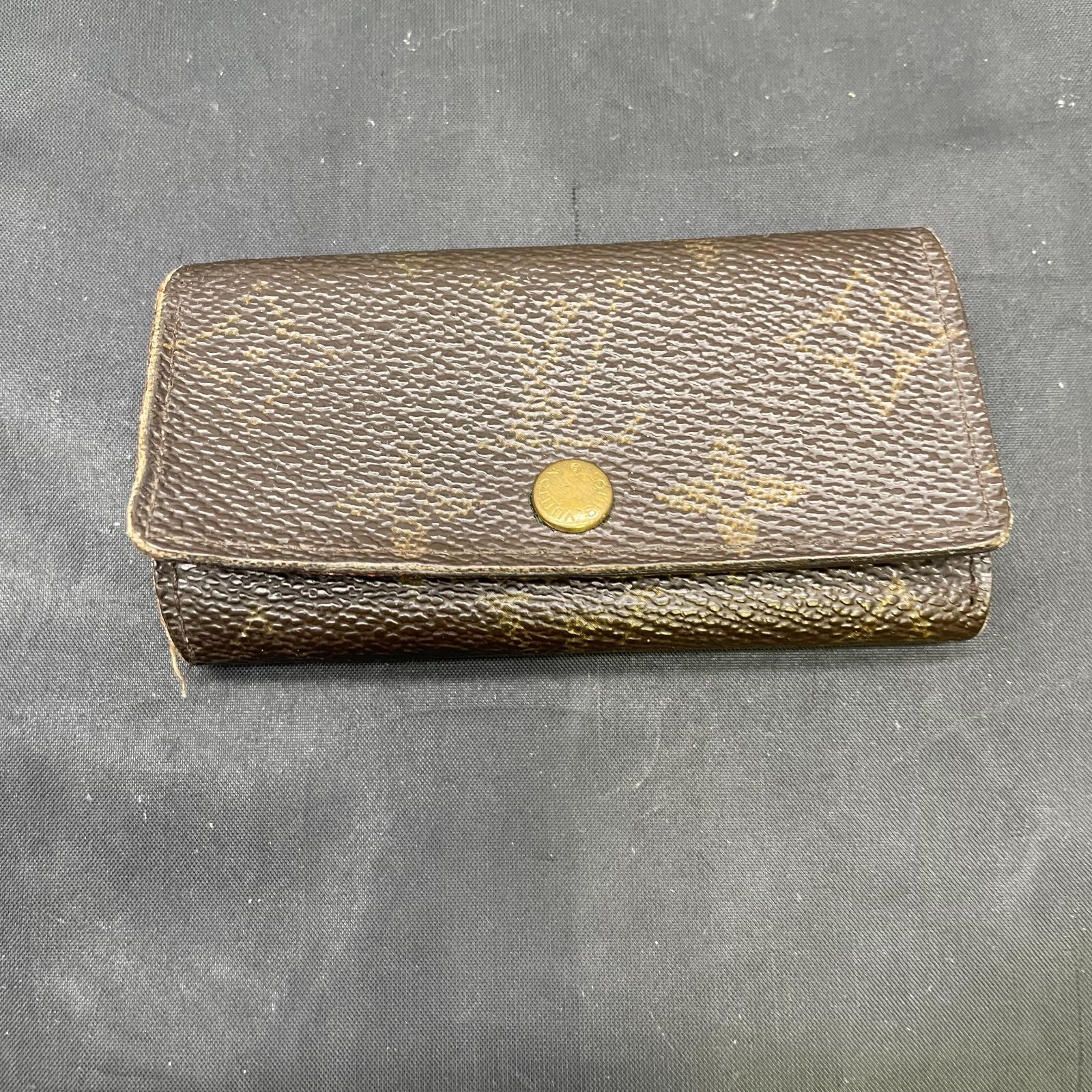 ルイヴィトン モノグラム ミュルティクレ4 B25110122