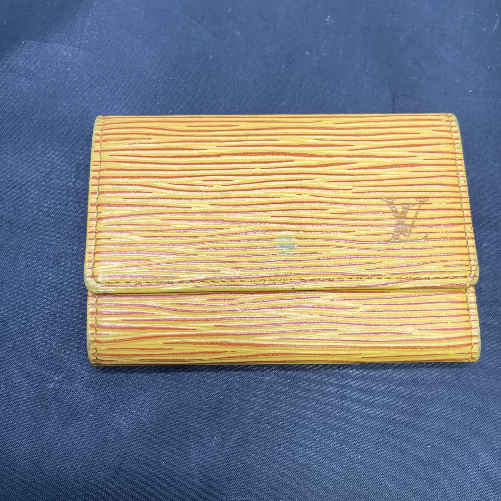 ルイヴィトン エピ ミュルティクレ6 B25110461