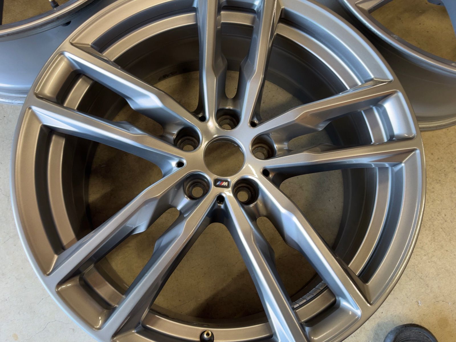 Mスポーツ 19インチ