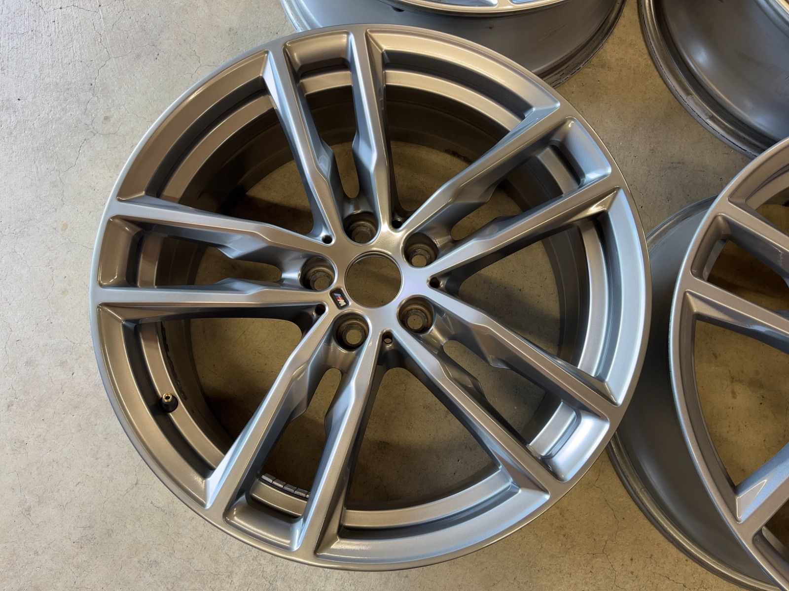 BMW X 3 G 01 4 02 Mスポーツ 19インチ 4本セット