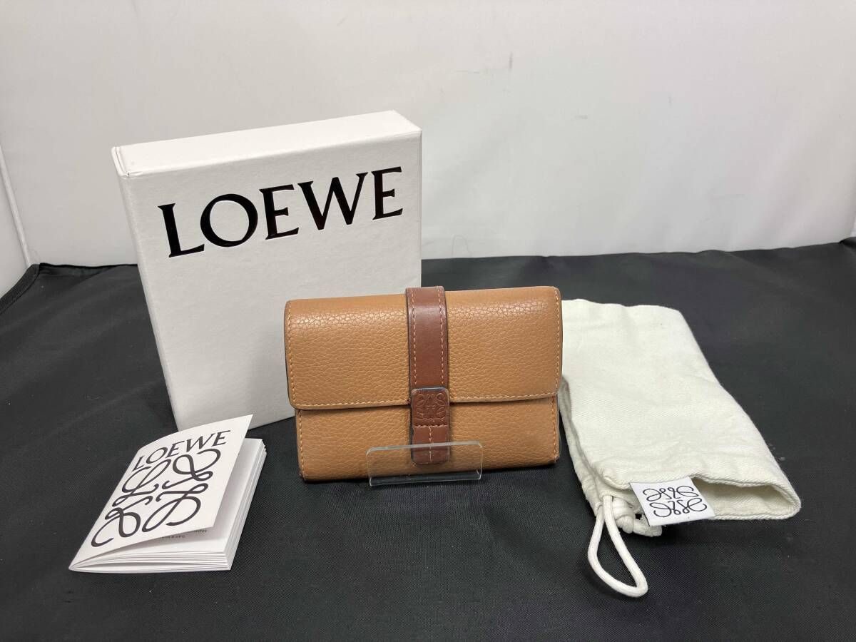 LOEWE ロエベ バーティカルウォレット スモール 三つ折り財布 財布 レディース ライトブラウン系 ライトキャメル系 保存箱 保存袋付
