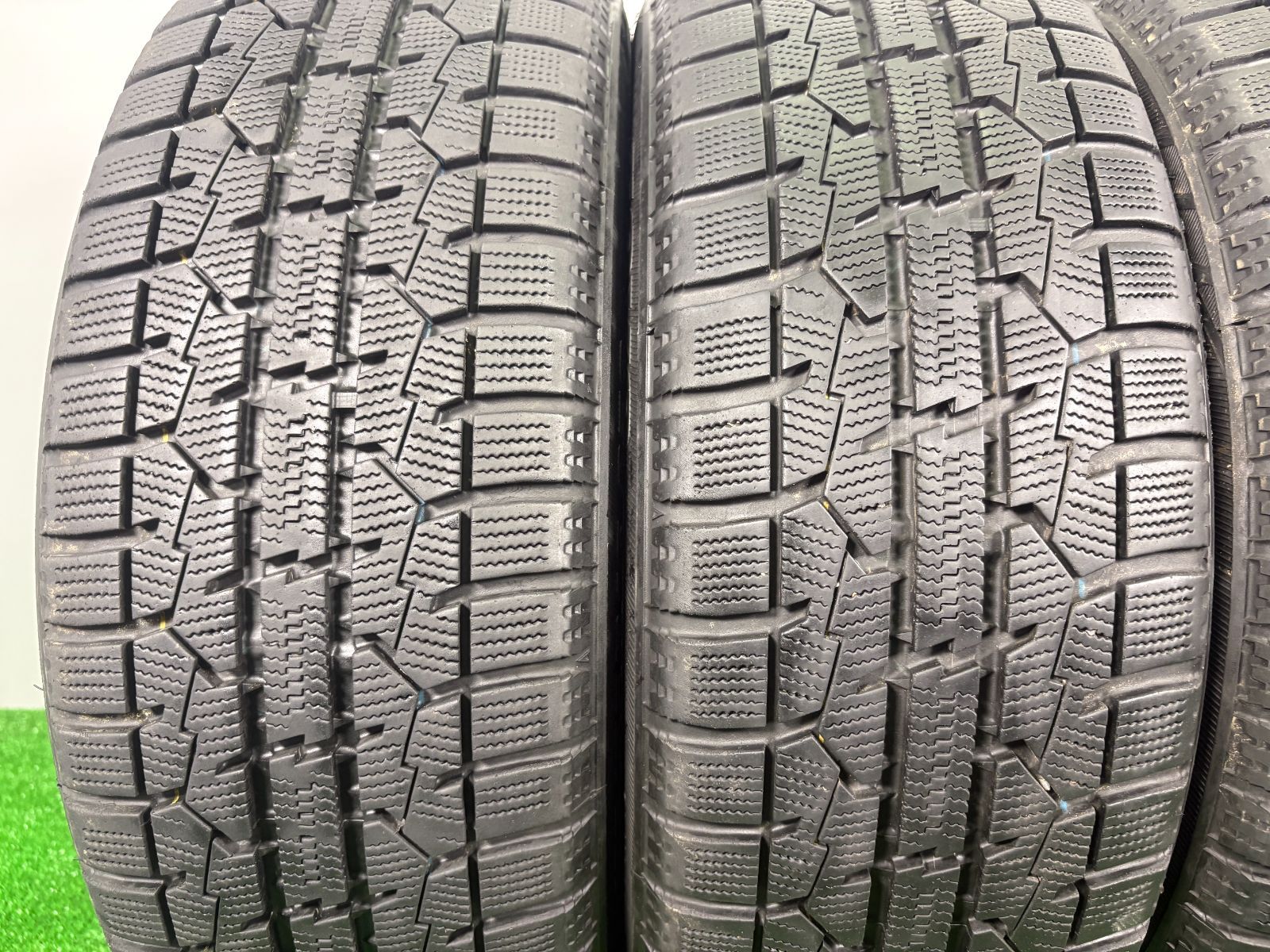 185 55 R 16 トーヨー GARIT GIZ 4本 冬 タイヤ スタッドレス TA 736