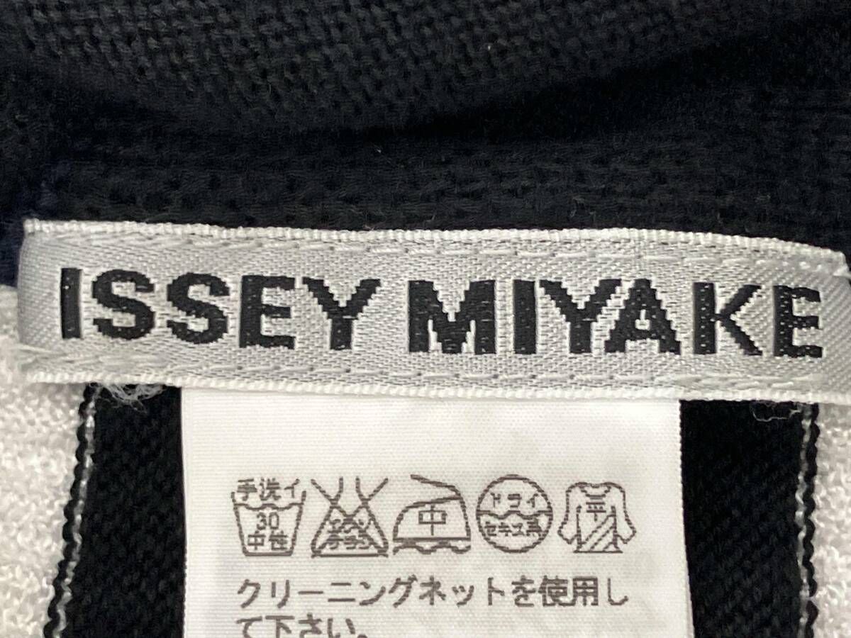 ノースリーブトップス