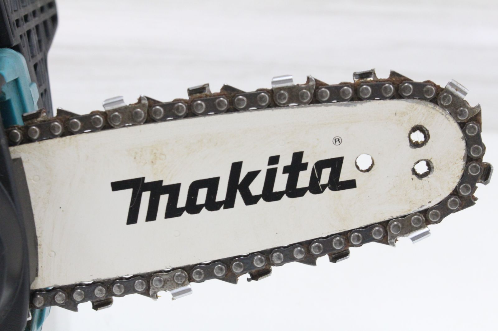  行董 マキタ 充電式チェーンソー 14 4 V UC 121 D 小型 チェーンソー ガーデニング DIY AS 0 U 04 バンドソー DIYジグソー 切削工具 切削 切断 穴あけ