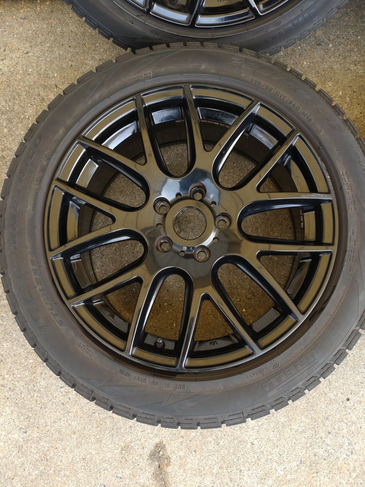 メルセデスベンツ Cクラス等 社外 ホイール 17インチ 7 5 J 50 112 H ハブ径66 6 ＆ ピレリ ICE 225 R 17 4本