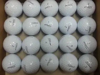 愛用 タイトリスト ゴルフボール ロストボール 50個 A|A-