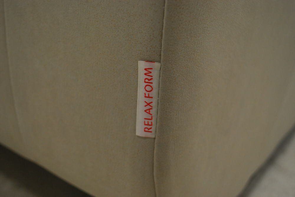 宝物 アウトレット 現品限り 一部送料無料 通常176825円を54％OFF 大 展示品 B品 ♥ ３人掛け スタイリッシュモダン ソファ リビング家具 241003トレビソ3p 【品質保証書】