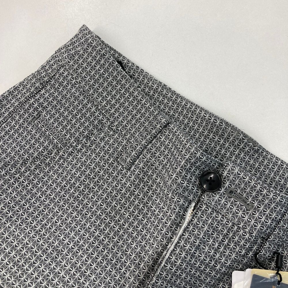 ストレッチパンツ