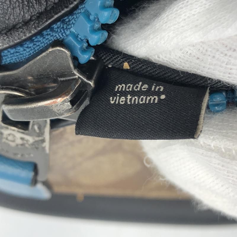 COACH シグネチャー