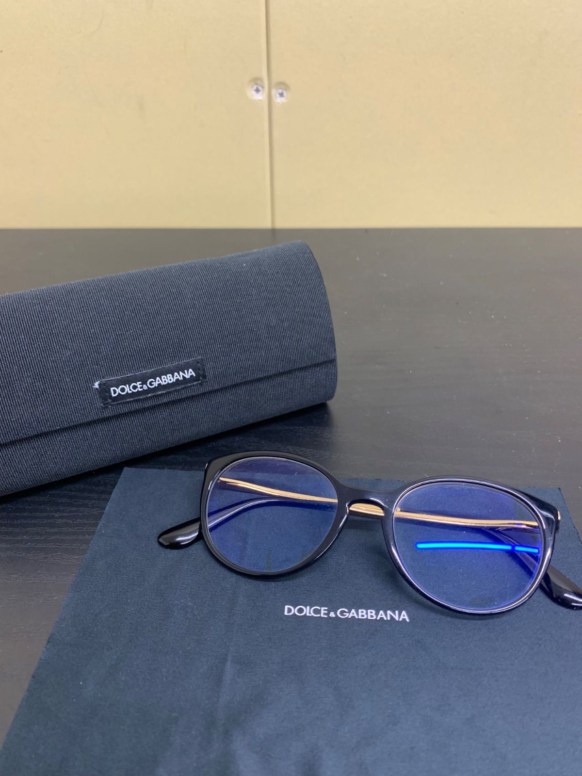 美品 DOLCE&GABBANA ドルガバ 伊達メガネ マルチカラー 52ロ17 美品 DOLCE&GABBANA ドルガバ 伊達メガネ マルチカラー 52ロ17