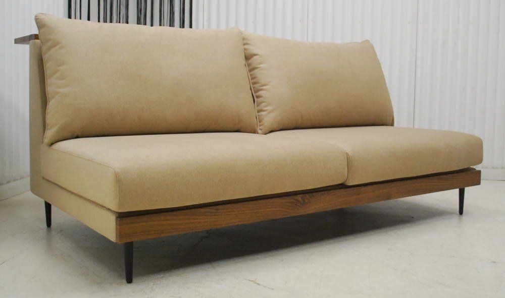 アウトレット 現品限り 一部送料無料 大 展示品 今人気の背面カウンターテーブル付き 新進スタイル ３人掛けソファー ファブリック 240607-サンプル3p NEXPOTALLINN_EU