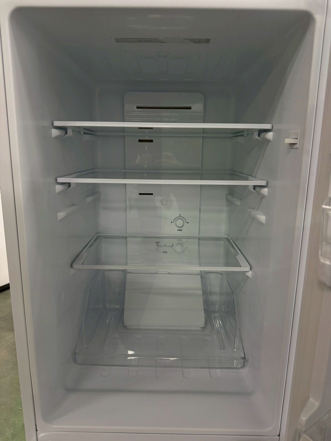 大阪送料無料★3か月保障付★冷蔵庫★2021年★YRZ-F15G1★IR-991 大阪送料無料☆3か月保障付き☆冷蔵庫☆ヤマダ☆2ドア☆2021年☆YRZ