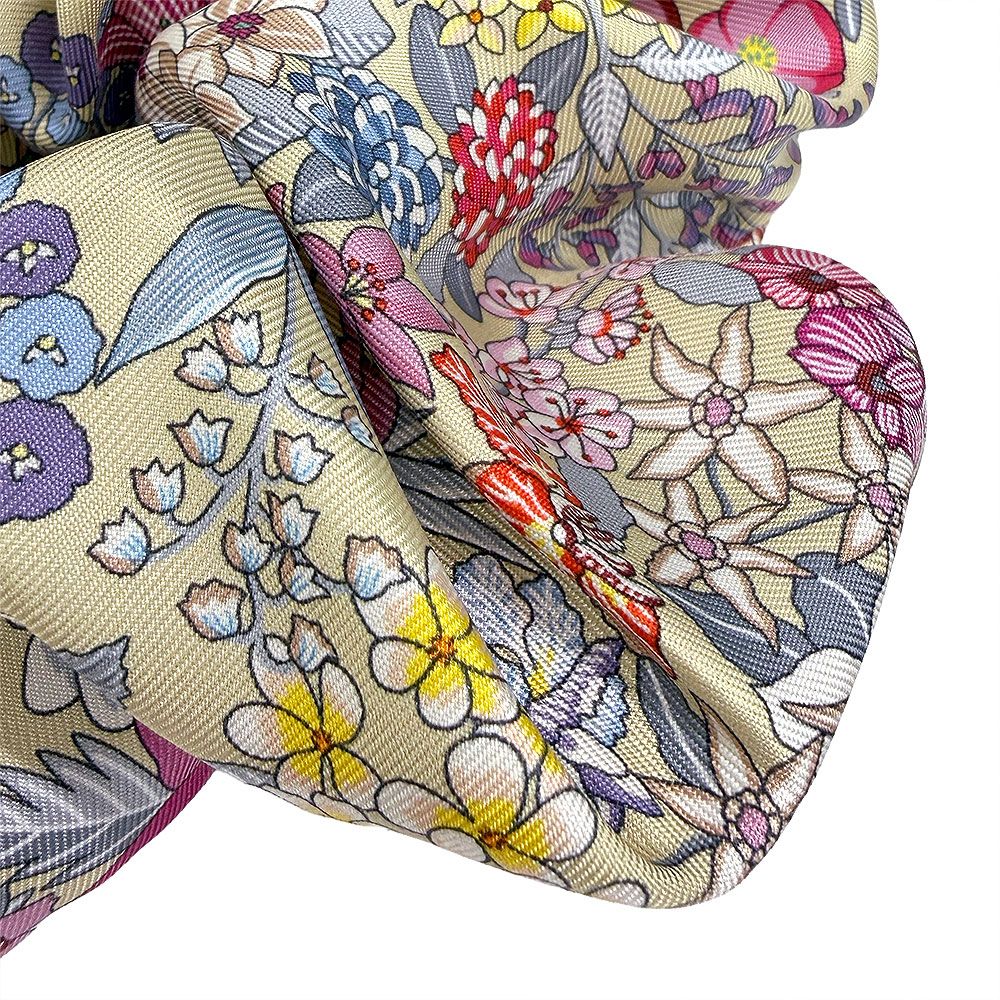 シュシュ ヘアアクセサリー