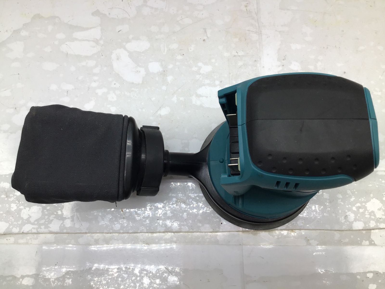  品 Makita マキタ 125 mm 18 v充電式ランダムオービットサンダ 本体のみ BO 180 DZ エコツー M 02 サンダー 研磨機