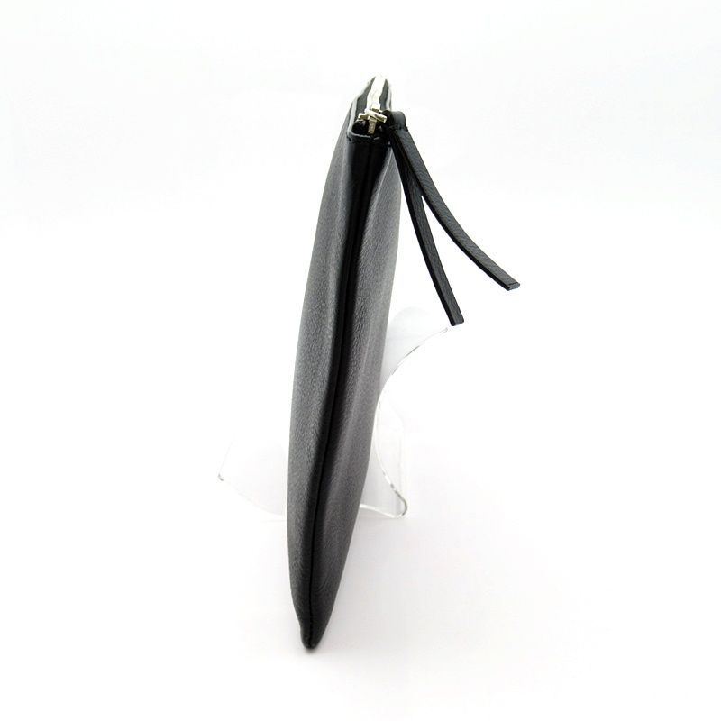 クラッチバッグ