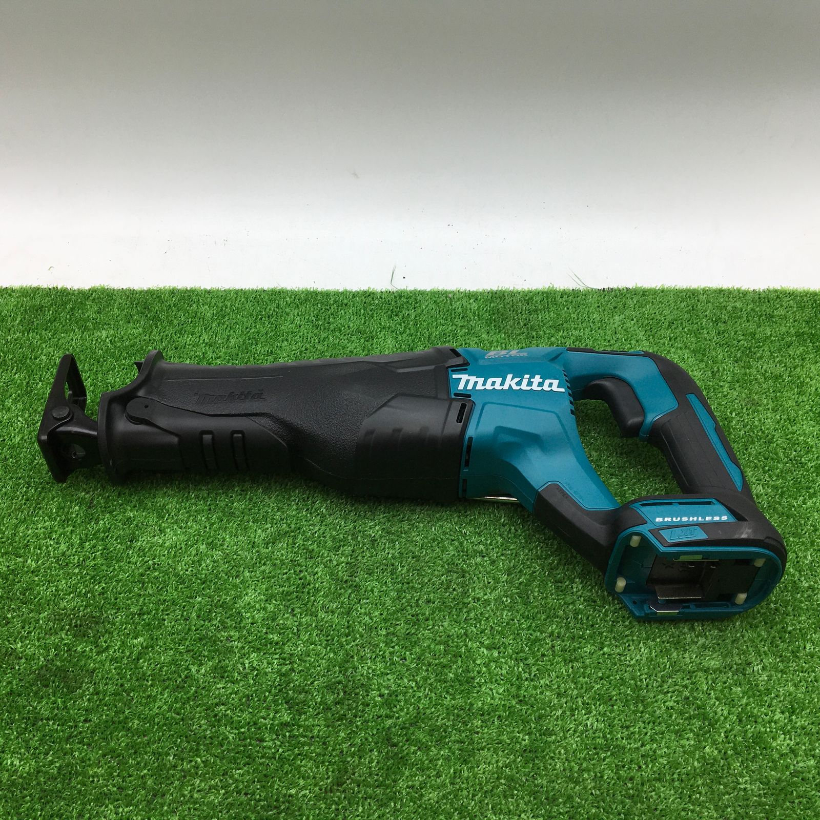 ♥ Makita|マキタ 18v充電式レシプロソー JR187DRGX ITSLGUJTITA0 エコツール笠寺店 M02