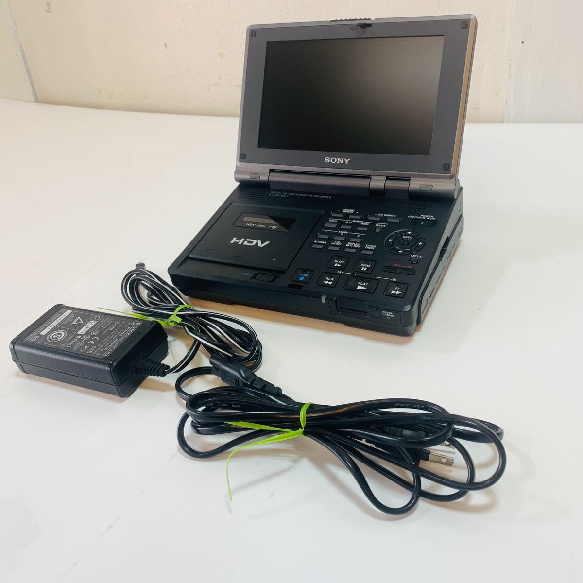 SONY ソニー GV-HD700|1 ビデオウォークマン HDV MiniDV デジタルHDビデオカセットレコーダー