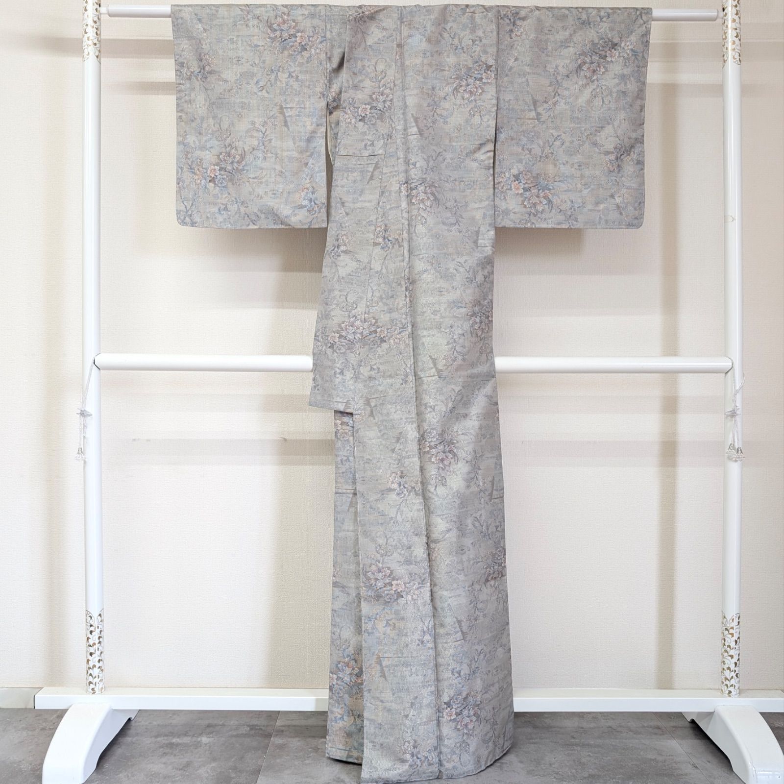 美品 逸品 上品 都喜ヱ門 ブランド 正絹 本場大島紬 7マルキ K1035