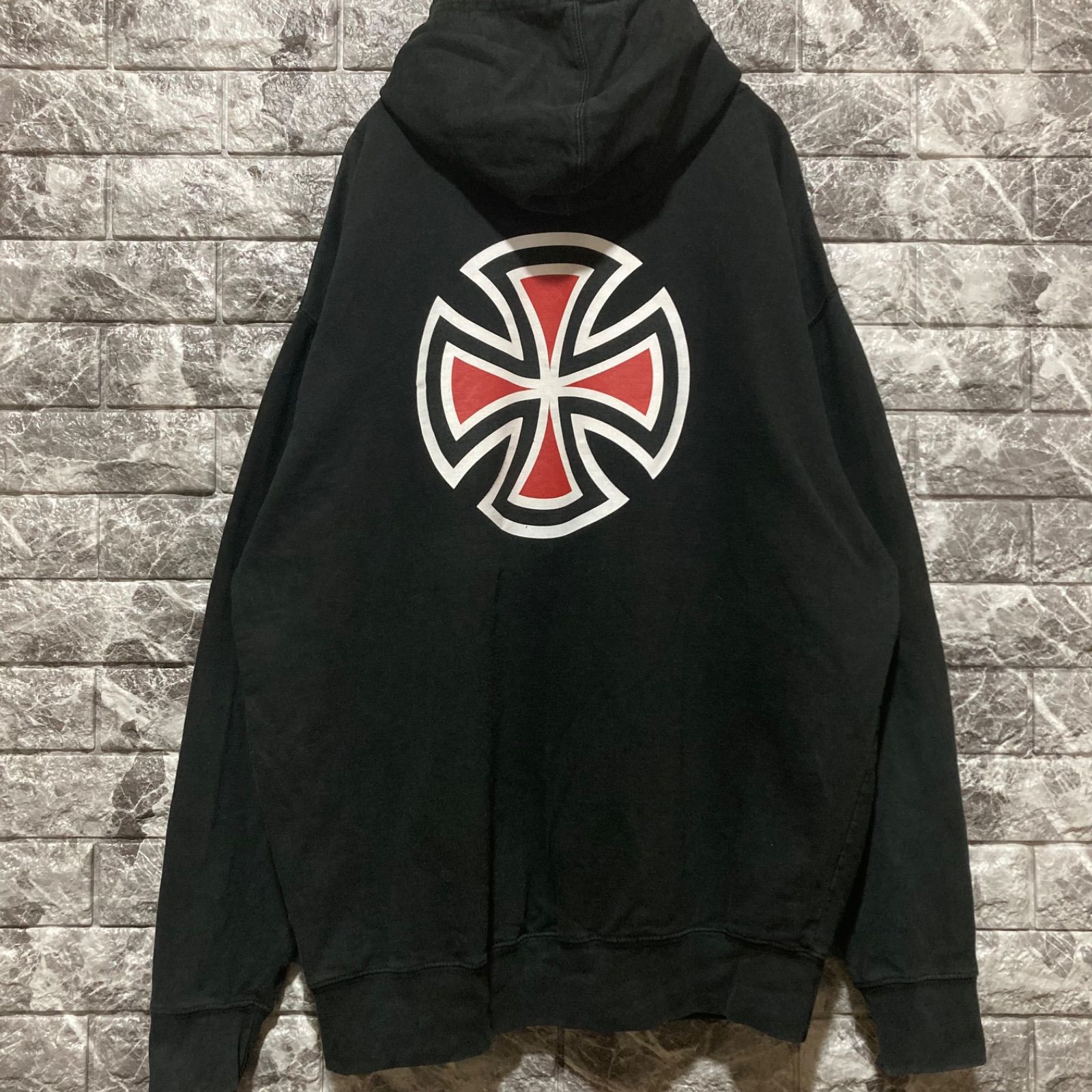 INDEPENDENT パーカー BLACK インディペンデント アイアンクロス
