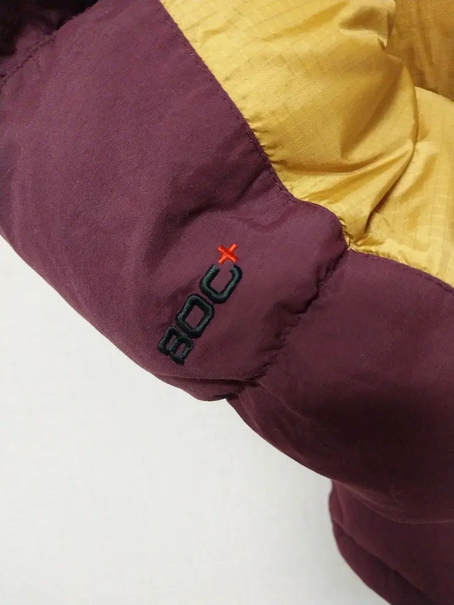 コーロンスポーツ 800フィル GORE-TEX 素材 WIND AND WISH グースダウン ダウン 100 機能性 チェアマット 防水バッグ