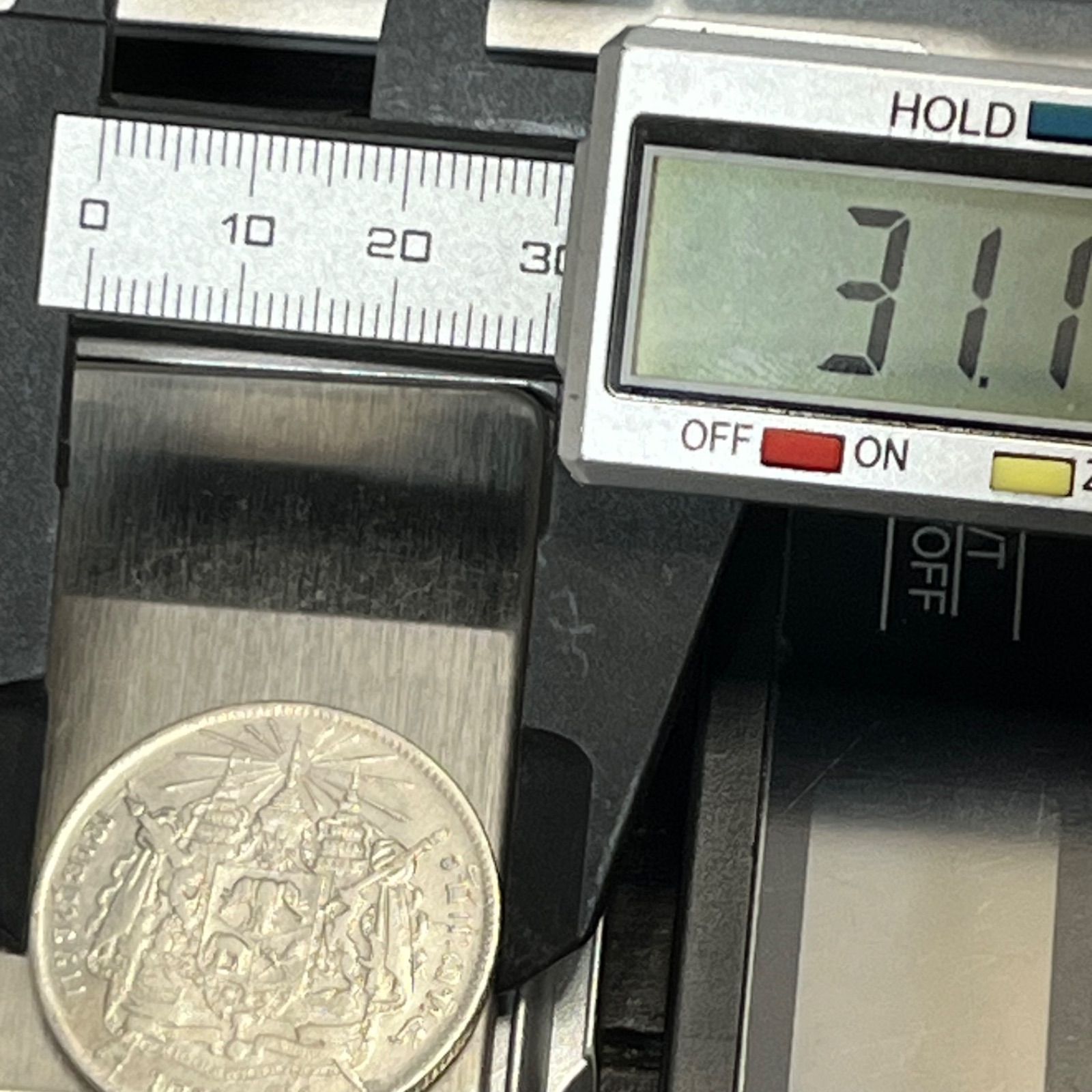 銀貨】タイ王国 1バーツ銀貨／ラーマ6世（ワチラーウット王）1916年頃