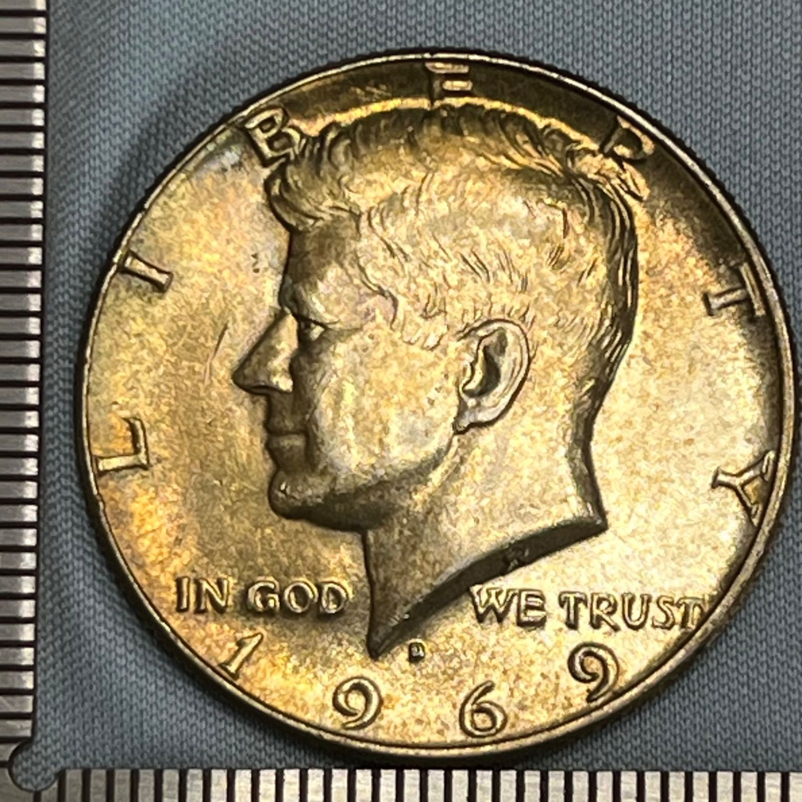 銀貨】1969年 アメリカ ケネディ・ハーフダラー／SV400（銀40%）・D