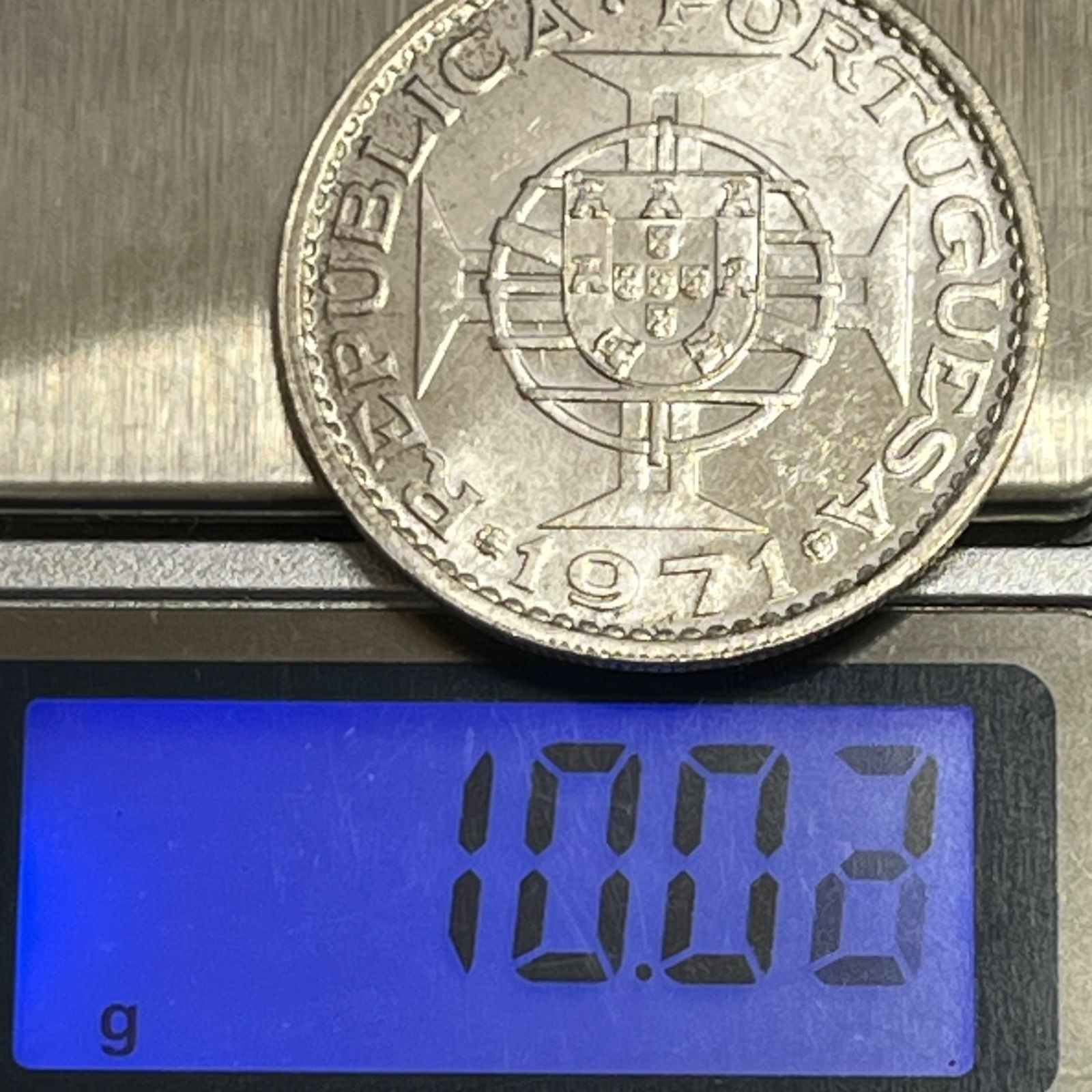 銀貨】1971年 マカオ 5パタカ／ポルトガル領時代の紋章コイン 157