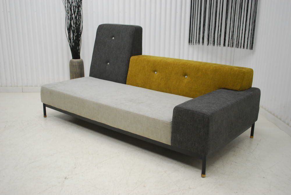 空間をお洒落に演出 240425-テット2.5ｐ