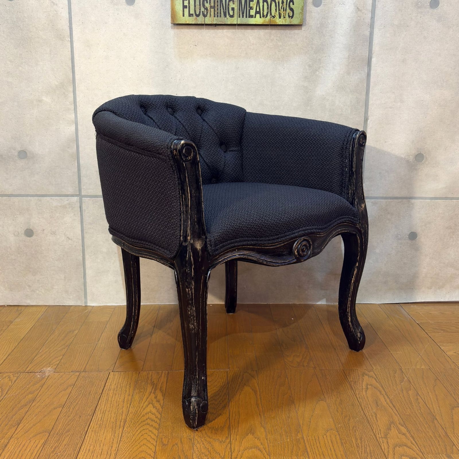 ボタン留め タフティング