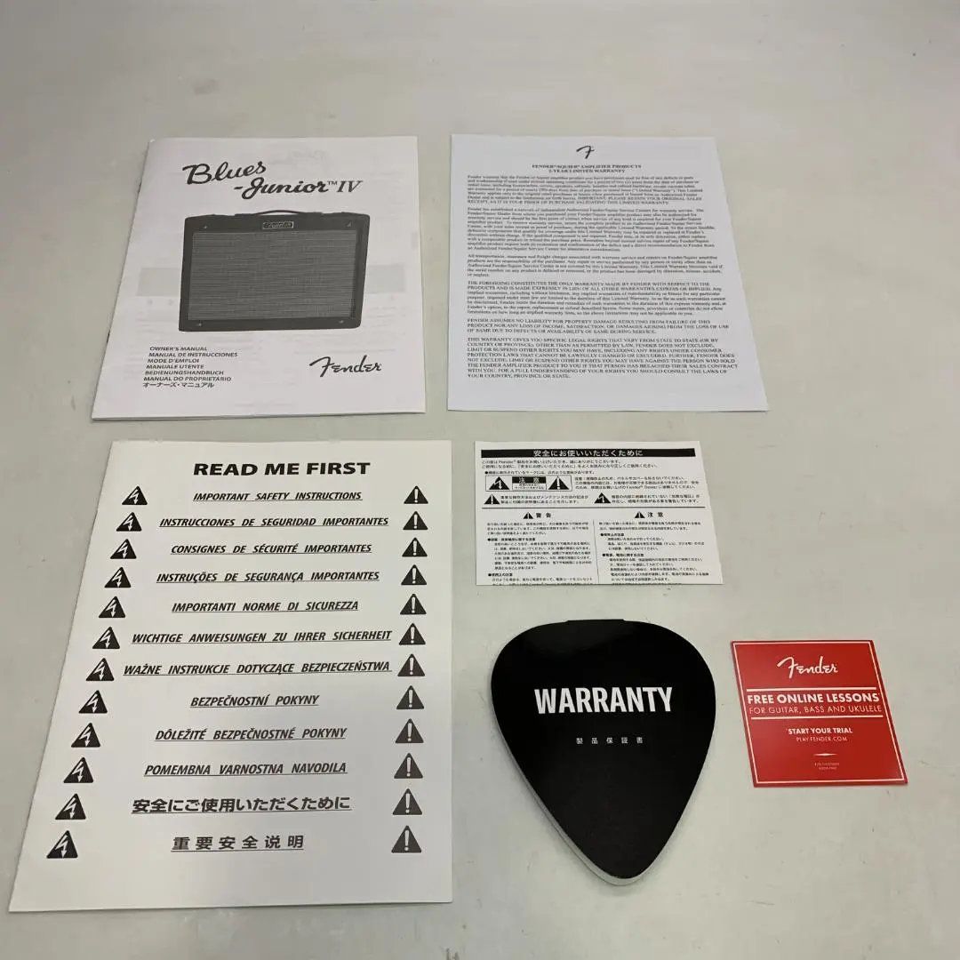 フェンダー Blues