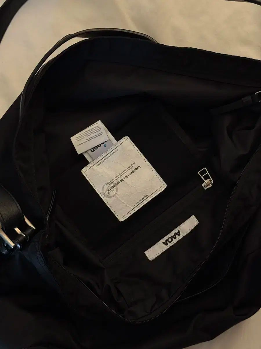 ワースワイルムーブメント ゲリーバッグ