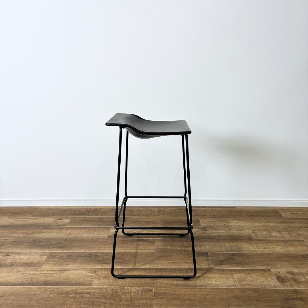 ハイスツール ブラック