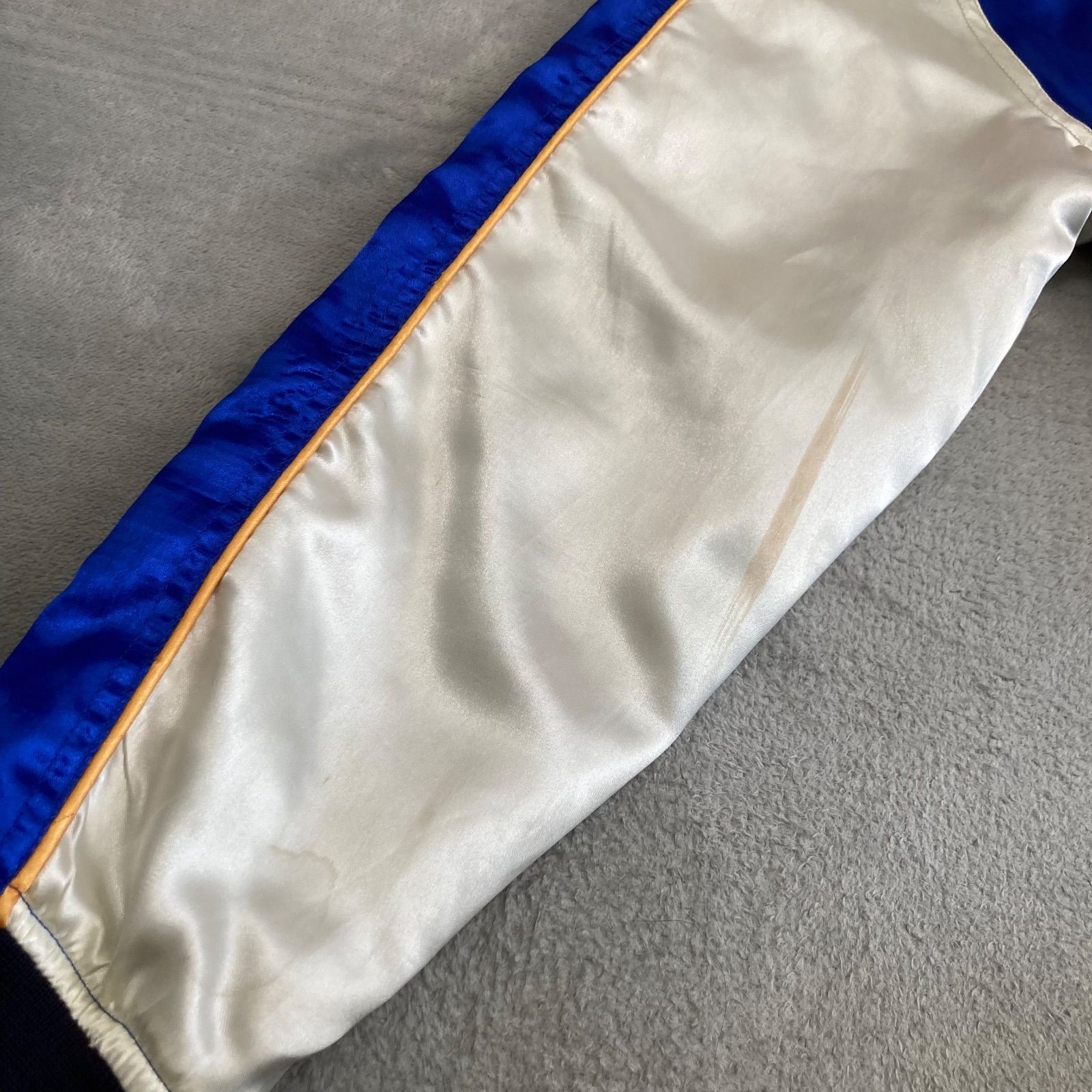 リバーシブル スカジャン