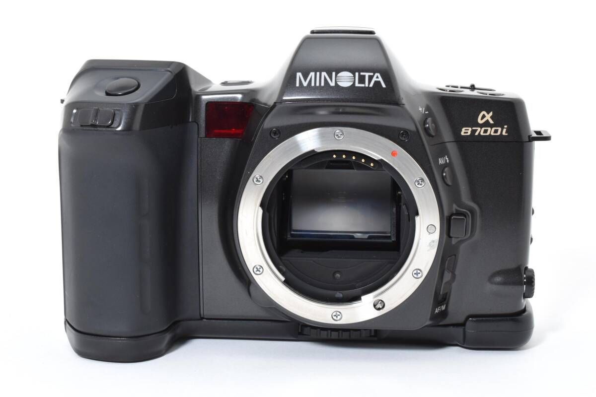 α8700