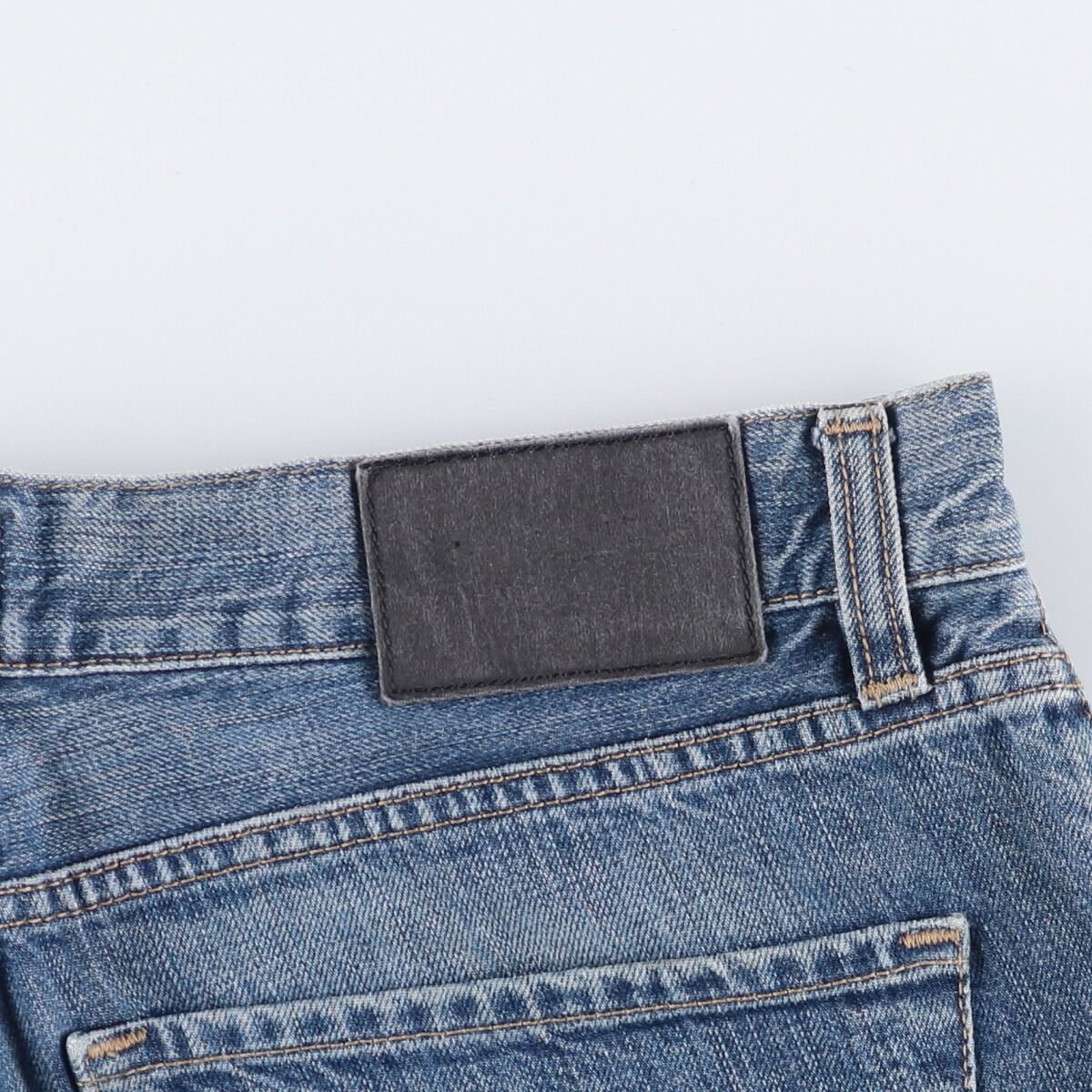 BOSS ストレートデニムパンツ