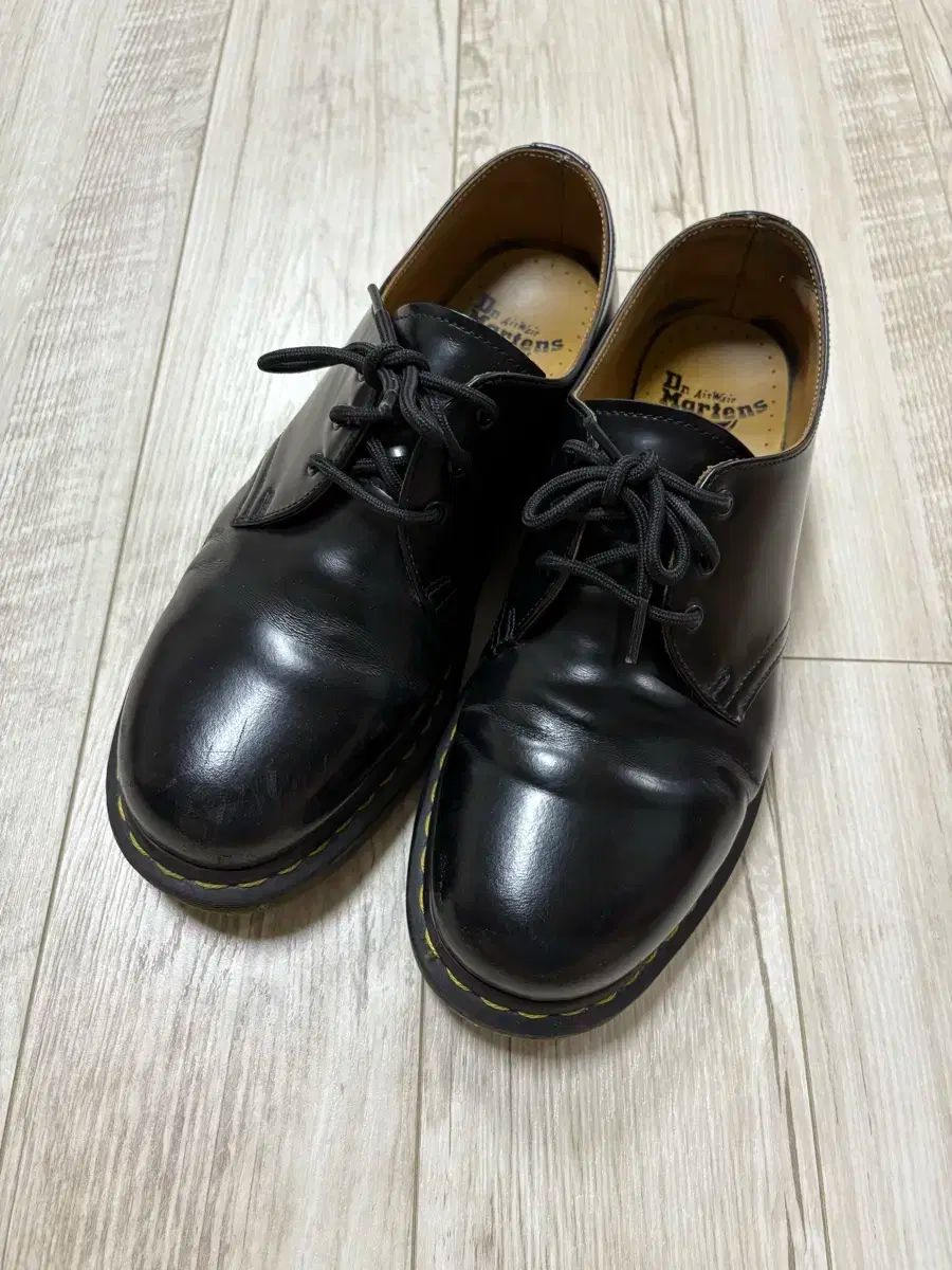 DR. MARTENS ドクターマーチン 1461 3ホール スムース 270