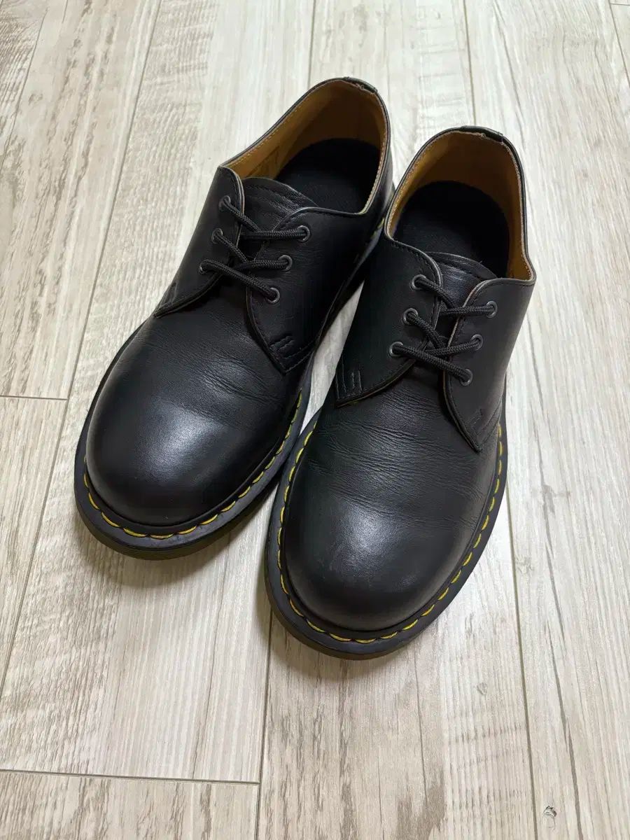 DR. MARTENS ドクターマーチン 1461 3ホール ナッパ 260