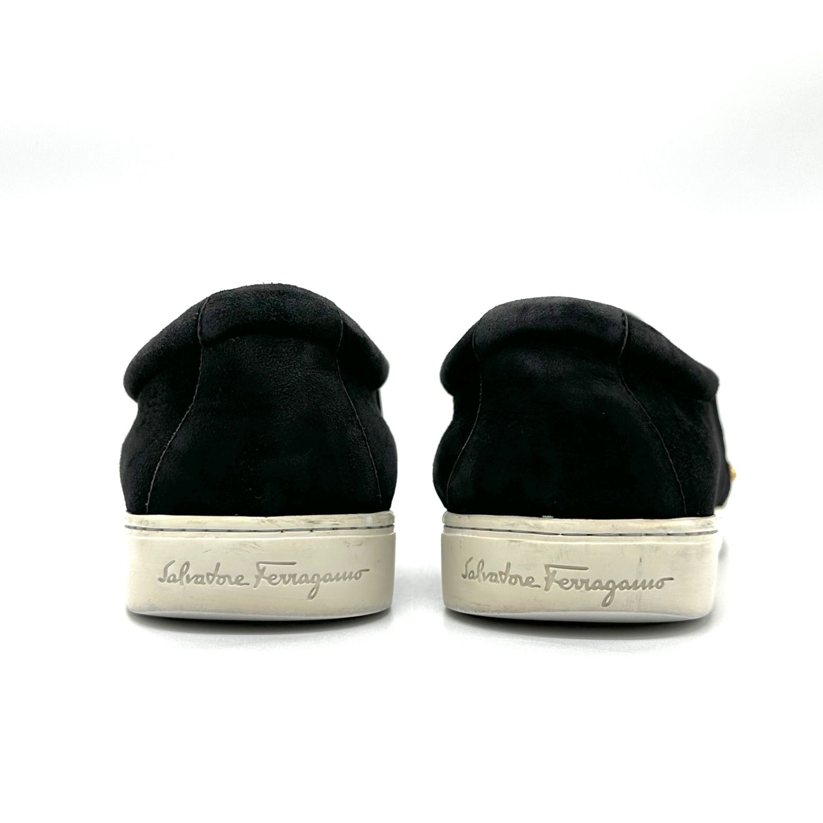 Ferragamo フェラガモ スエード スタッズ スリッポン レディース