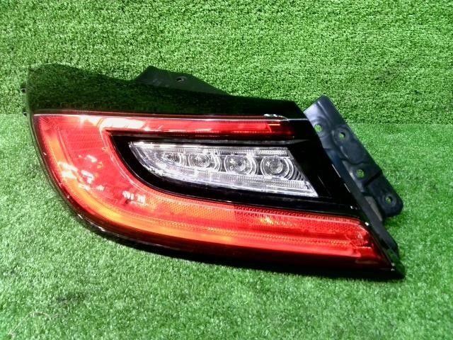BRZ 3BA-ZD8 左 テールランプ テールライト FA24 K1X