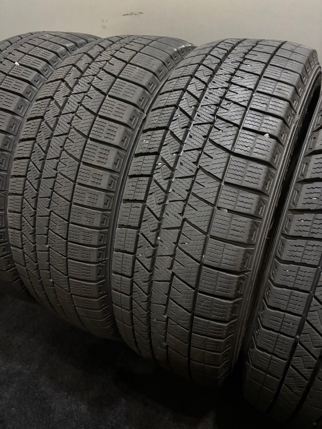 185 60 R 15 DUNLOP WINTER MAXX 03 21年製 スタッドレス 4本 ダンロップ ウィンターマックス アクア ヤリス フィット 3 K 534