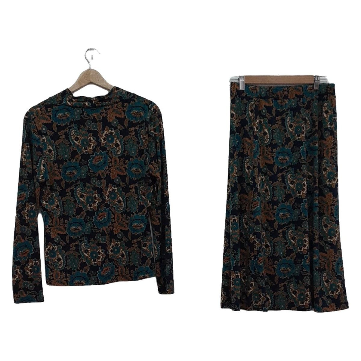 LAURAASHLEY ローラアシュレイ スカートセットアップ レディース - 黒×ブルーグリーン×マルチ 花柄
