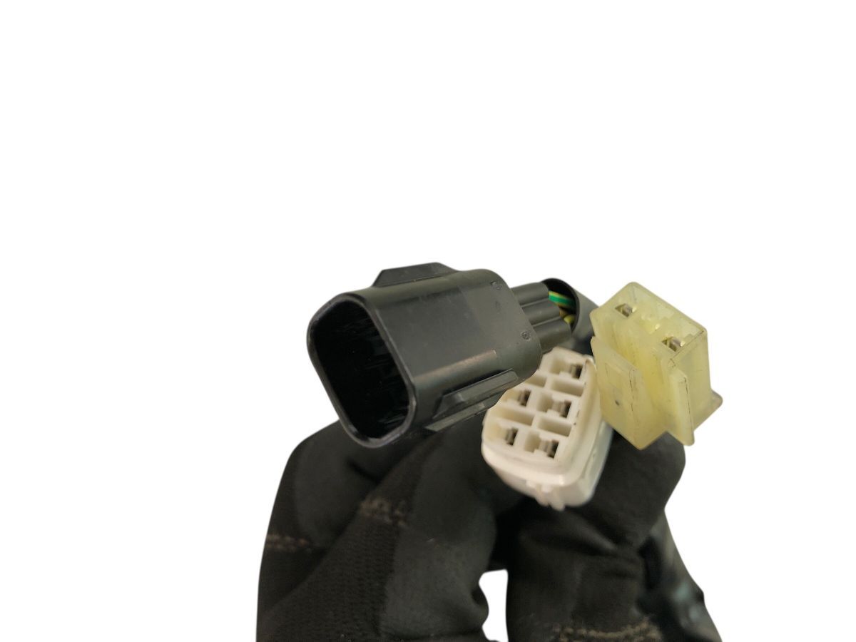 YAMAHA XSR900 ABS RN80 右 ハンドルスイッチ 作動OK 割れ削れ無し 補修 ストックにも 2777-M7083 BRIGHTFACE_UK