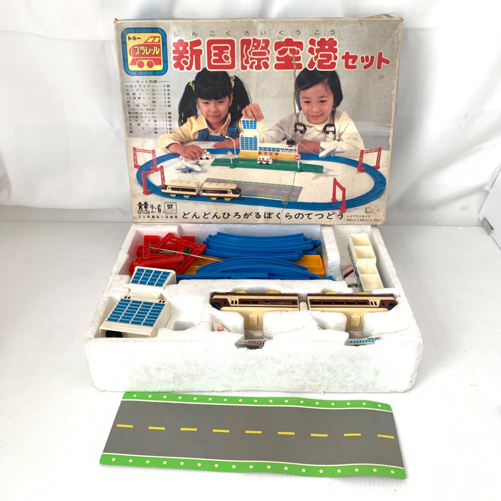 ジャンク トミー プラレール 新国際空港セット 外装傷み有 M71106-12