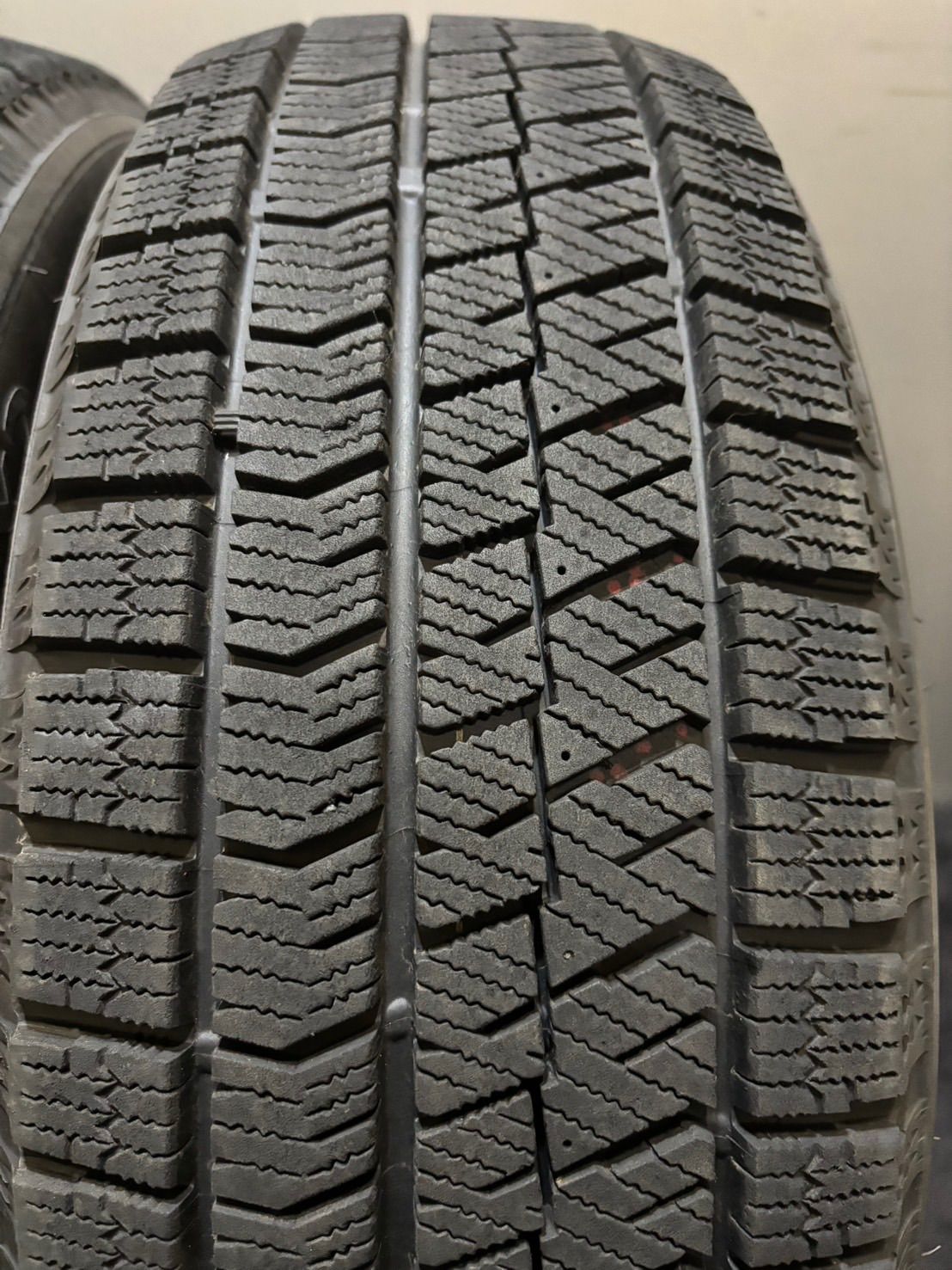 185 60 R 15 VRX 2 21年製 スタッドレス 4本 ブリヂストン ブリザック アクア ヤリス フィット 4 K 536