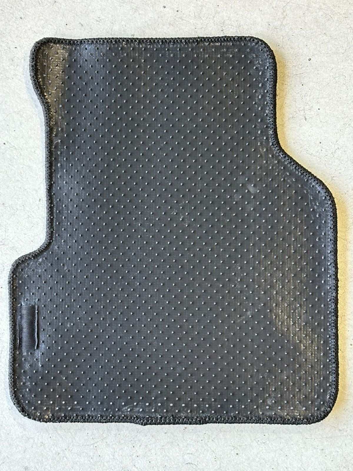 クライスラー ジープ|Jeep コンパス|Compass M6 17～ 純正品 フロアマット WEB 絨毯タイプ じゅうたん LJ000003AA 5枚セット 品 BRIGHTFACE_UK