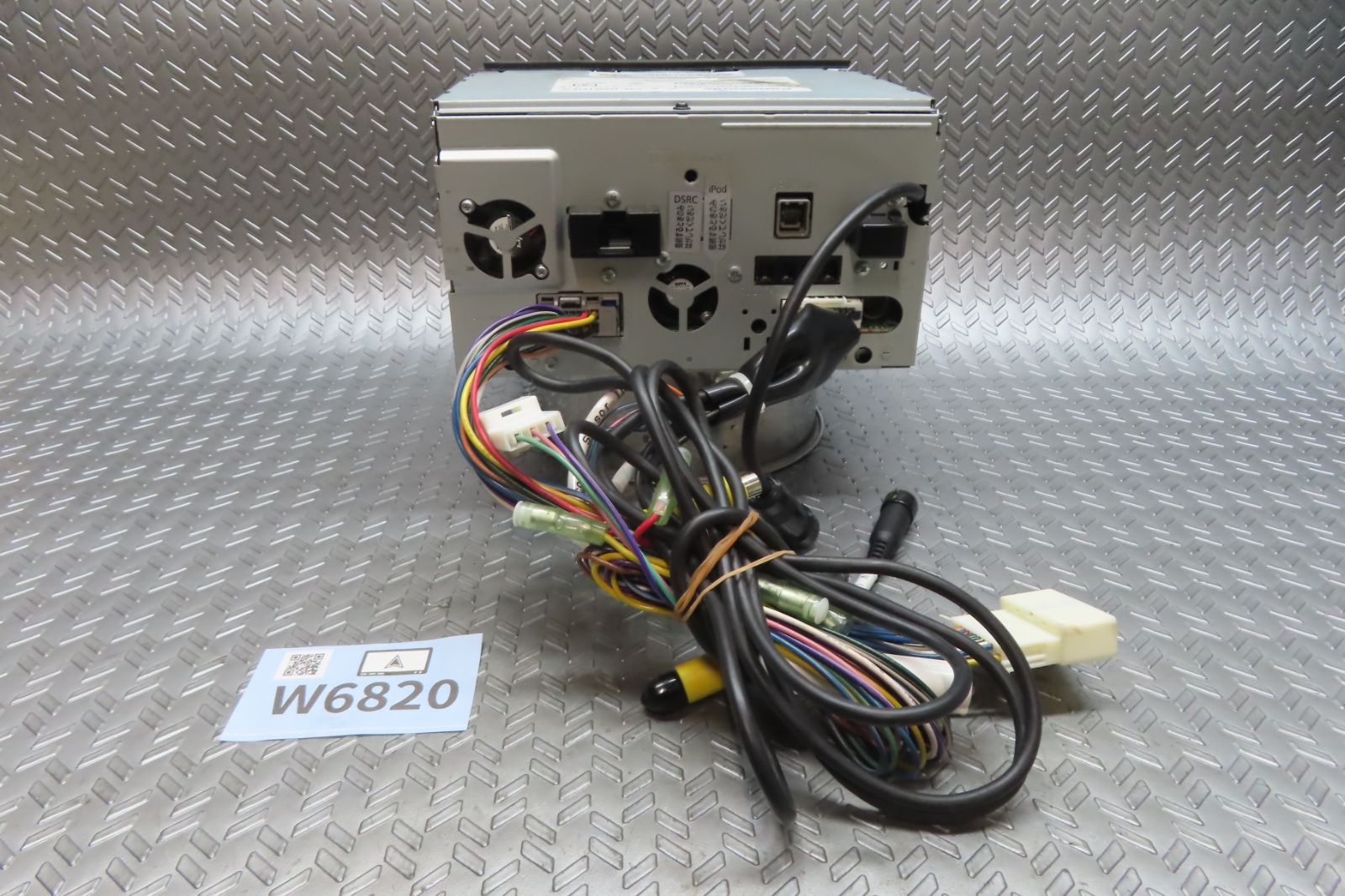 完動品保証付 W6820|パナソニック メモリーナビ CN-RS01D TV地デジフルセグ内蔵 Bluetooth内蔵 TV視聴OK ロック解除済