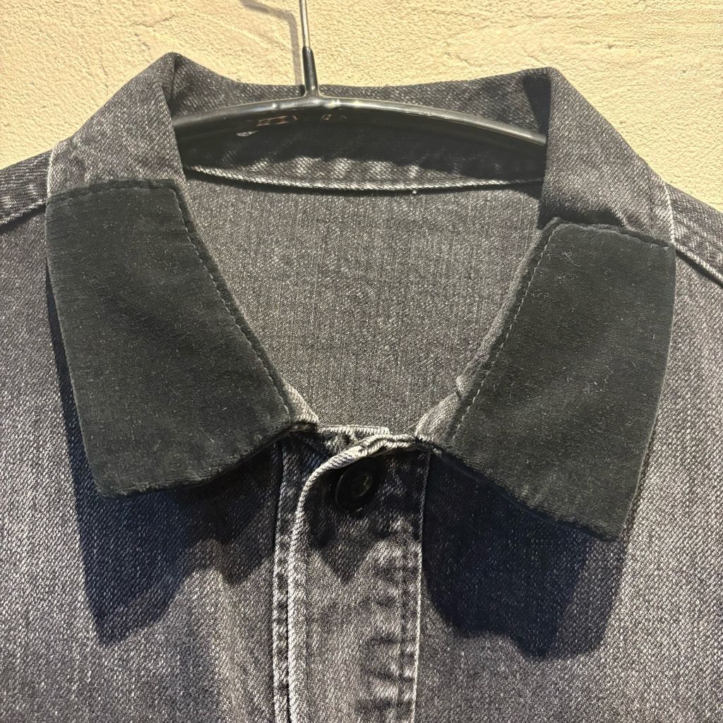 23-031160M ブラック